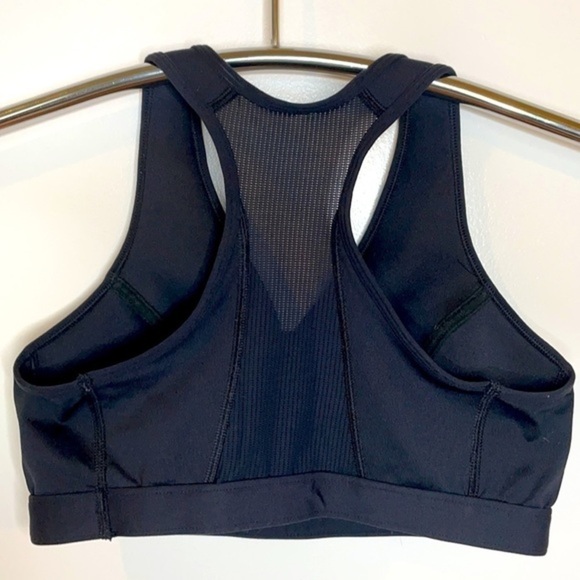 UNDER ARMOUR | Black Sports Bra Size Small - Picture 4 of 4